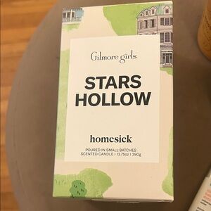 Homesick Stars Hollow Scented Candle - Green and White